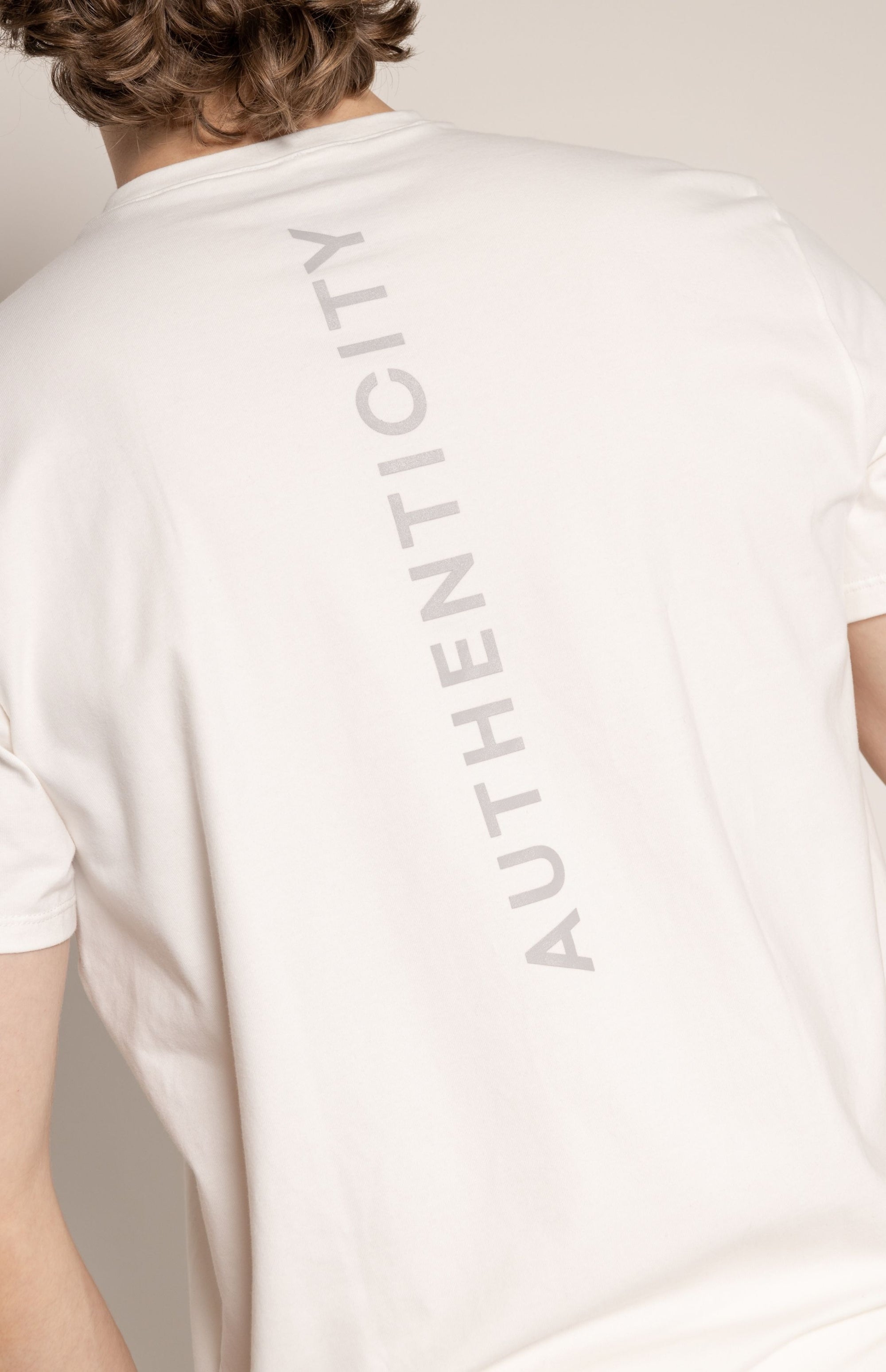 Authenticity T-Shirt Offwhite