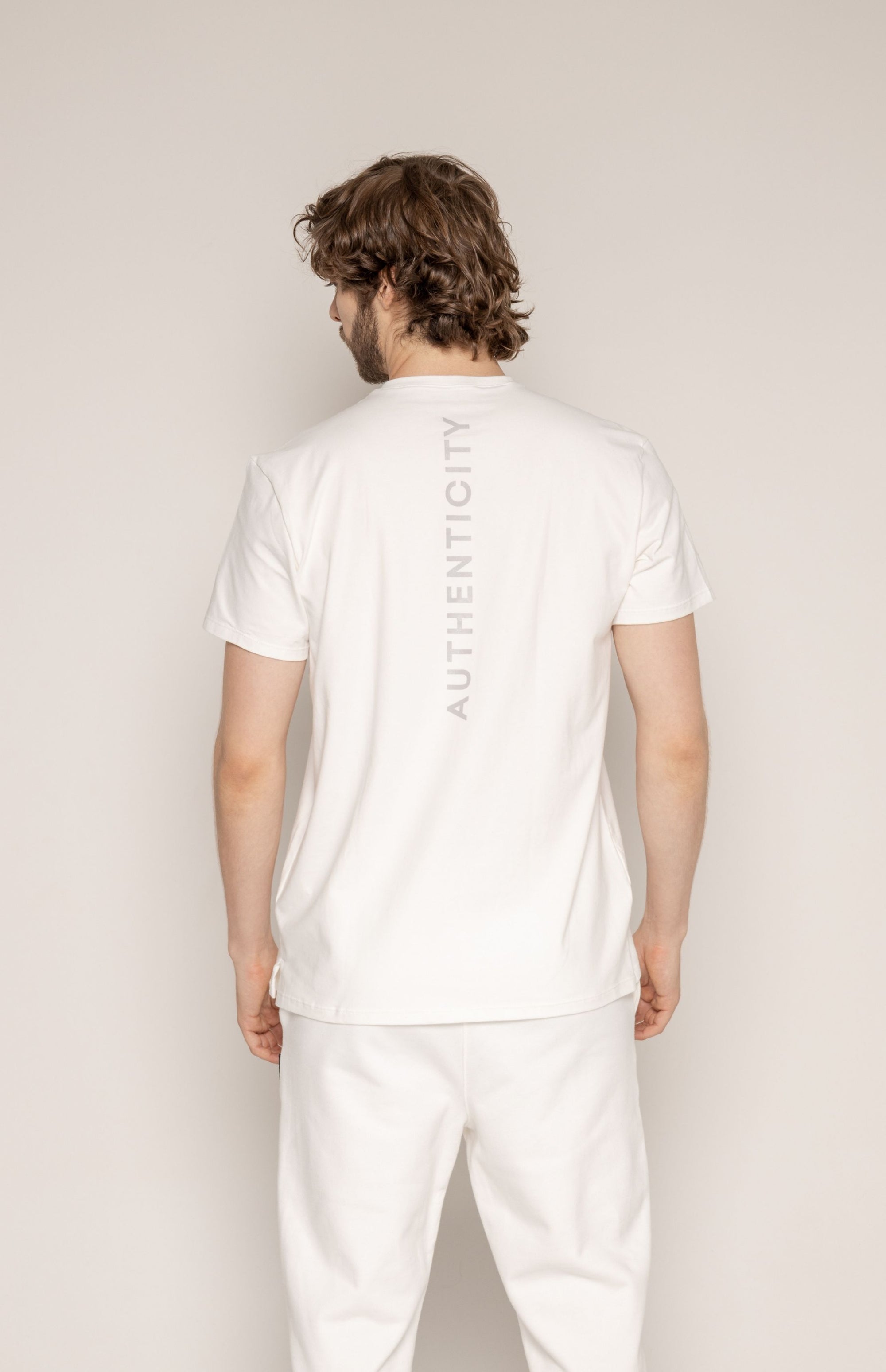 Authenticity T-Shirt Offwhite