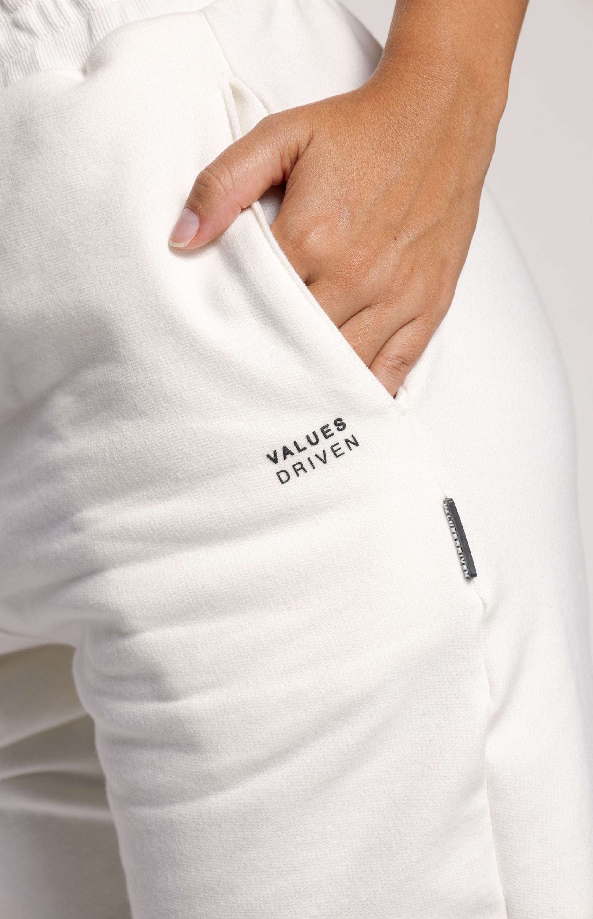 Authenticity Jogger Off-White