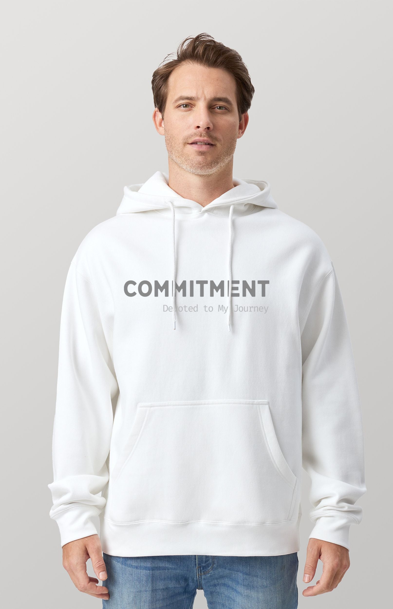 John is 5'10'’ tall and is wearing size L.