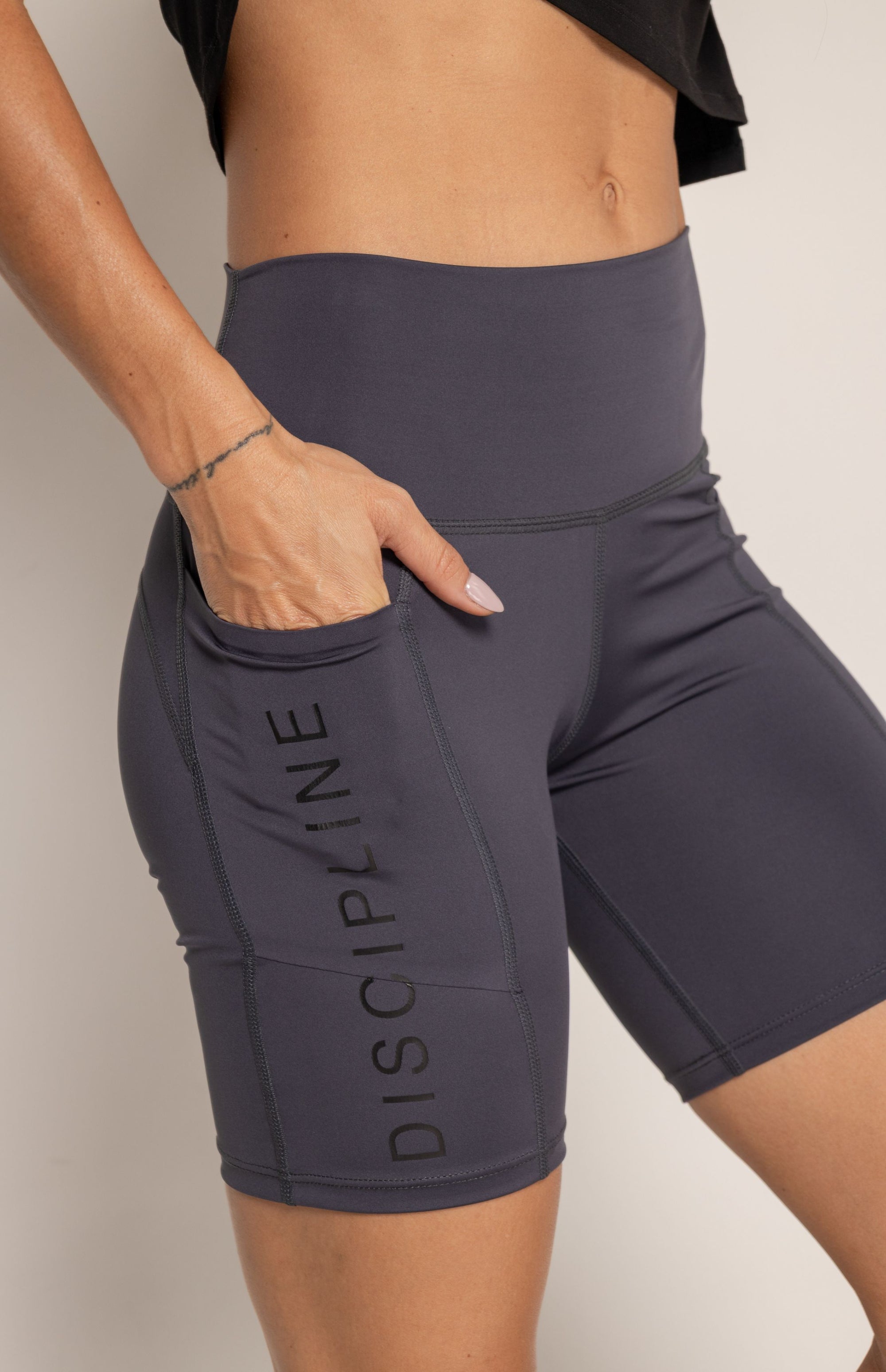 Discipline Biker Gray