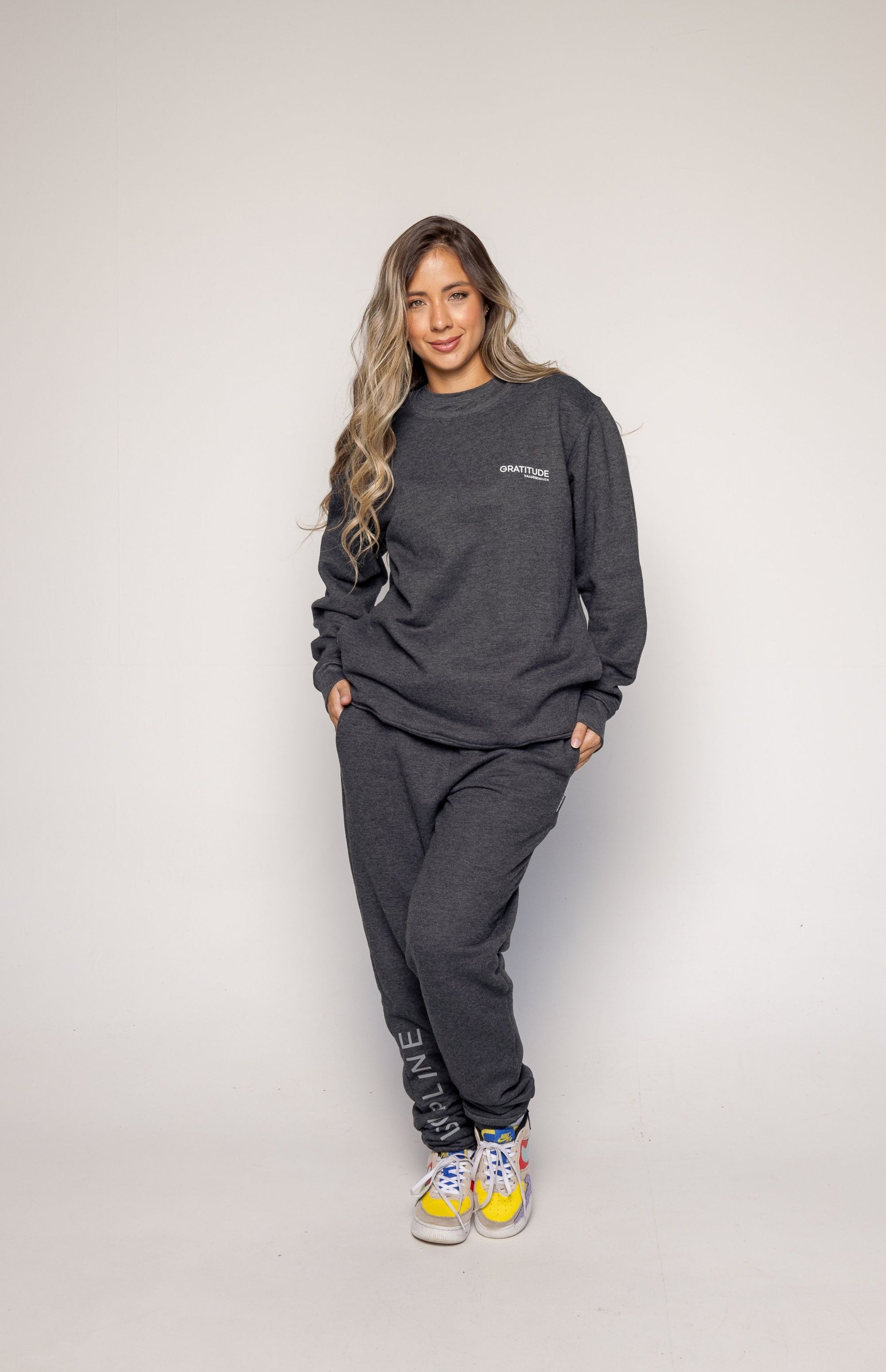 Gratitude Crewneck Gray