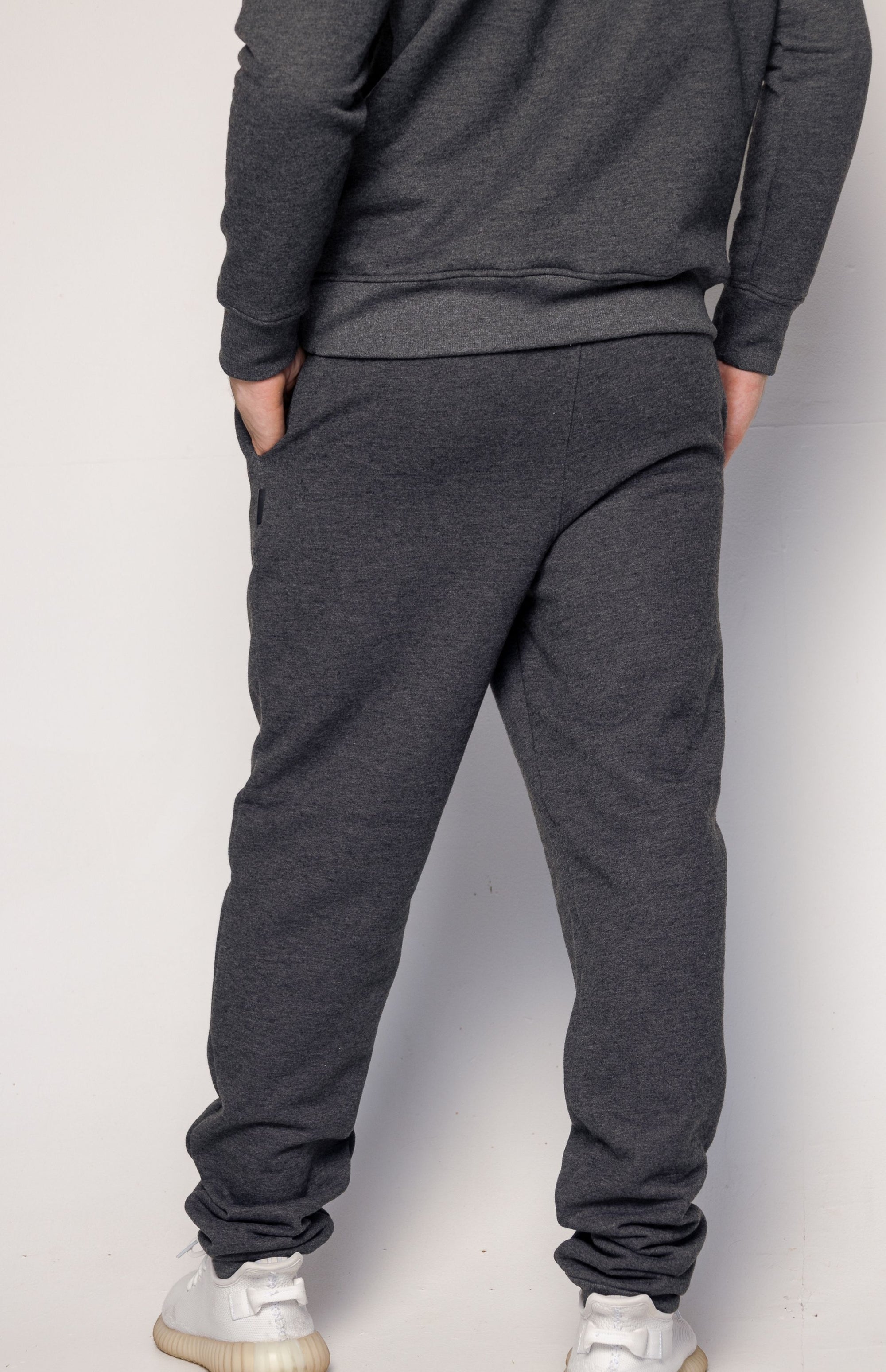 Gratitude Jogger Gray