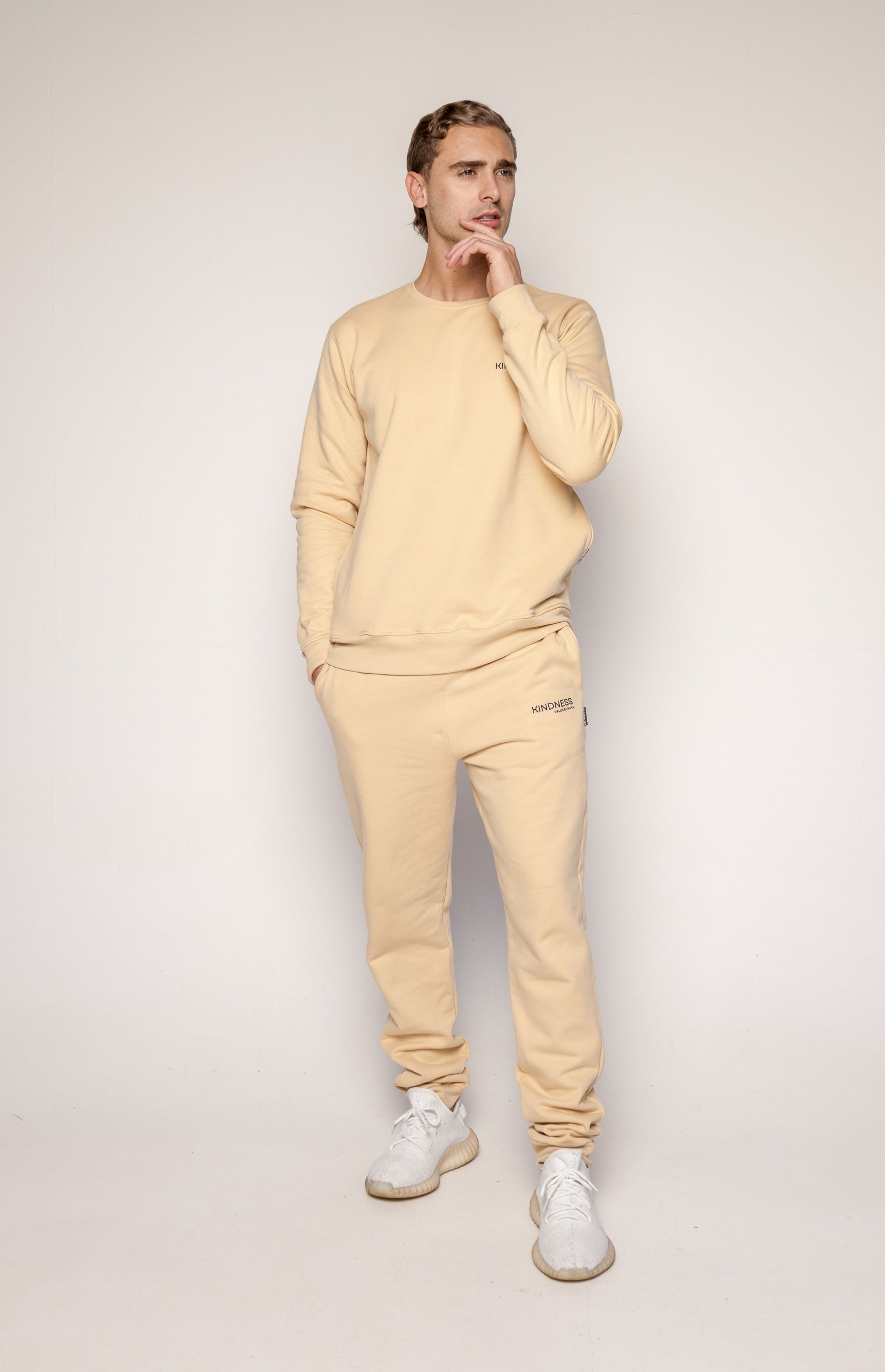 Kindness Jogger Beige