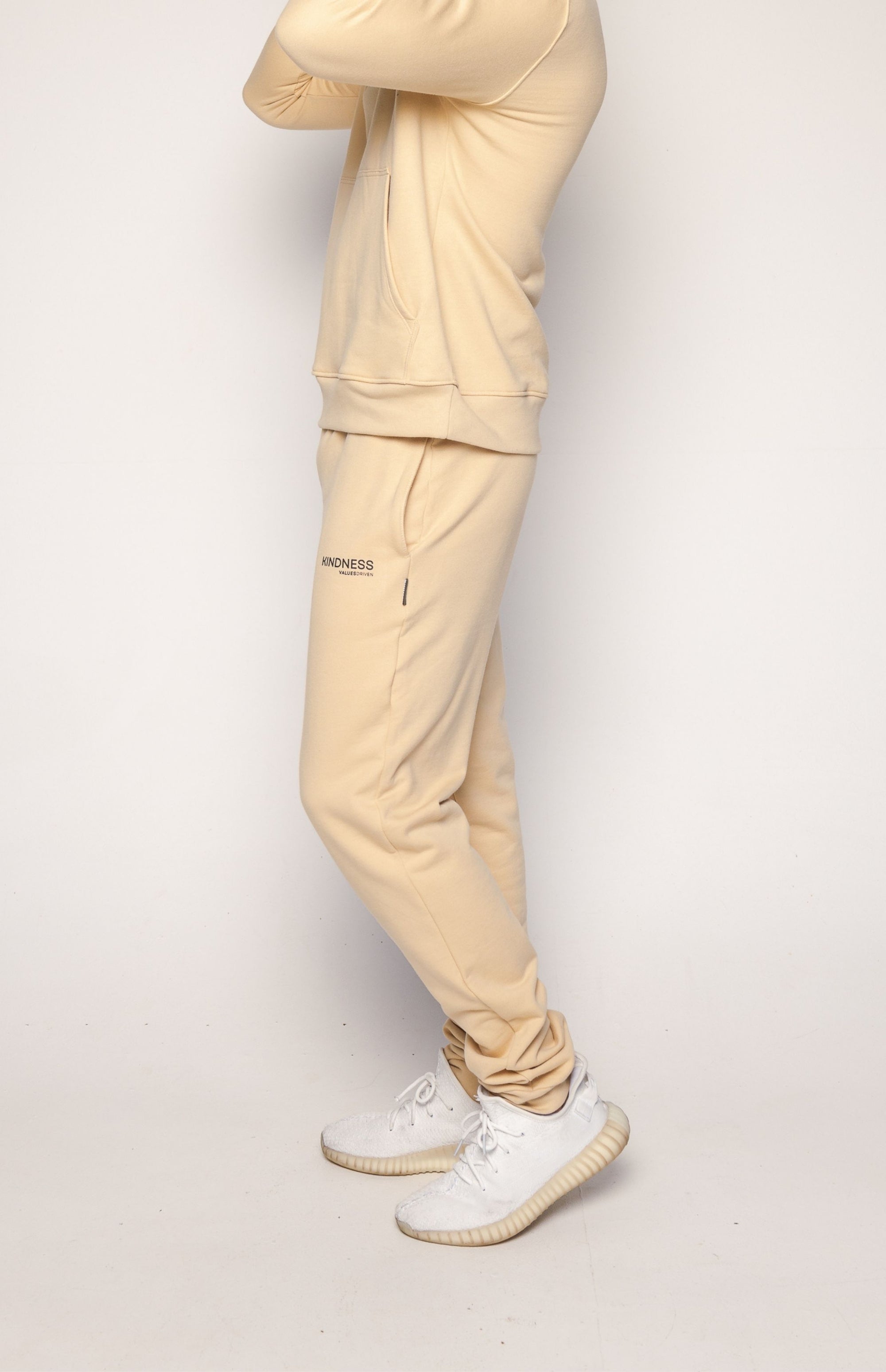 Kindness Jogger Beige