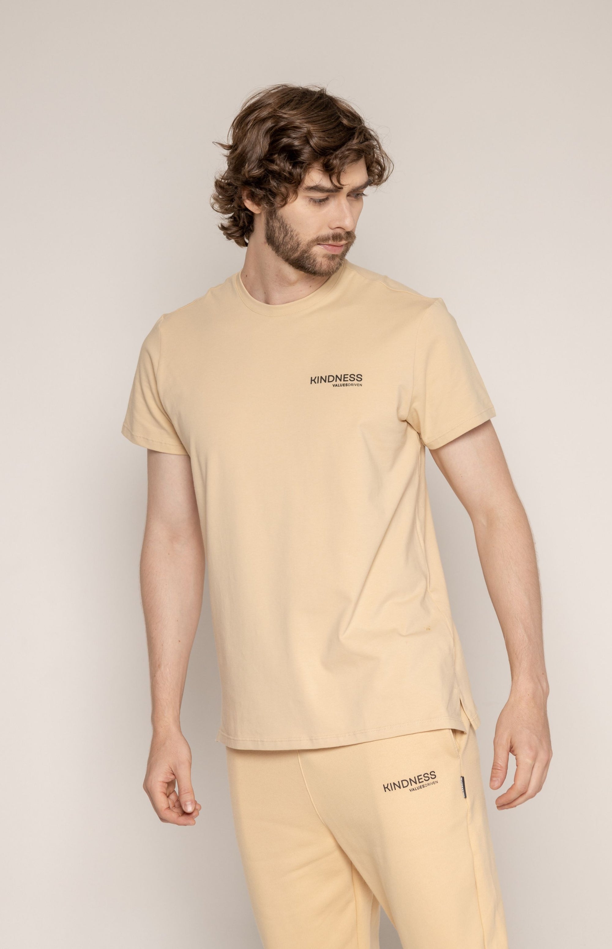 Kindness T-Shirt Beige