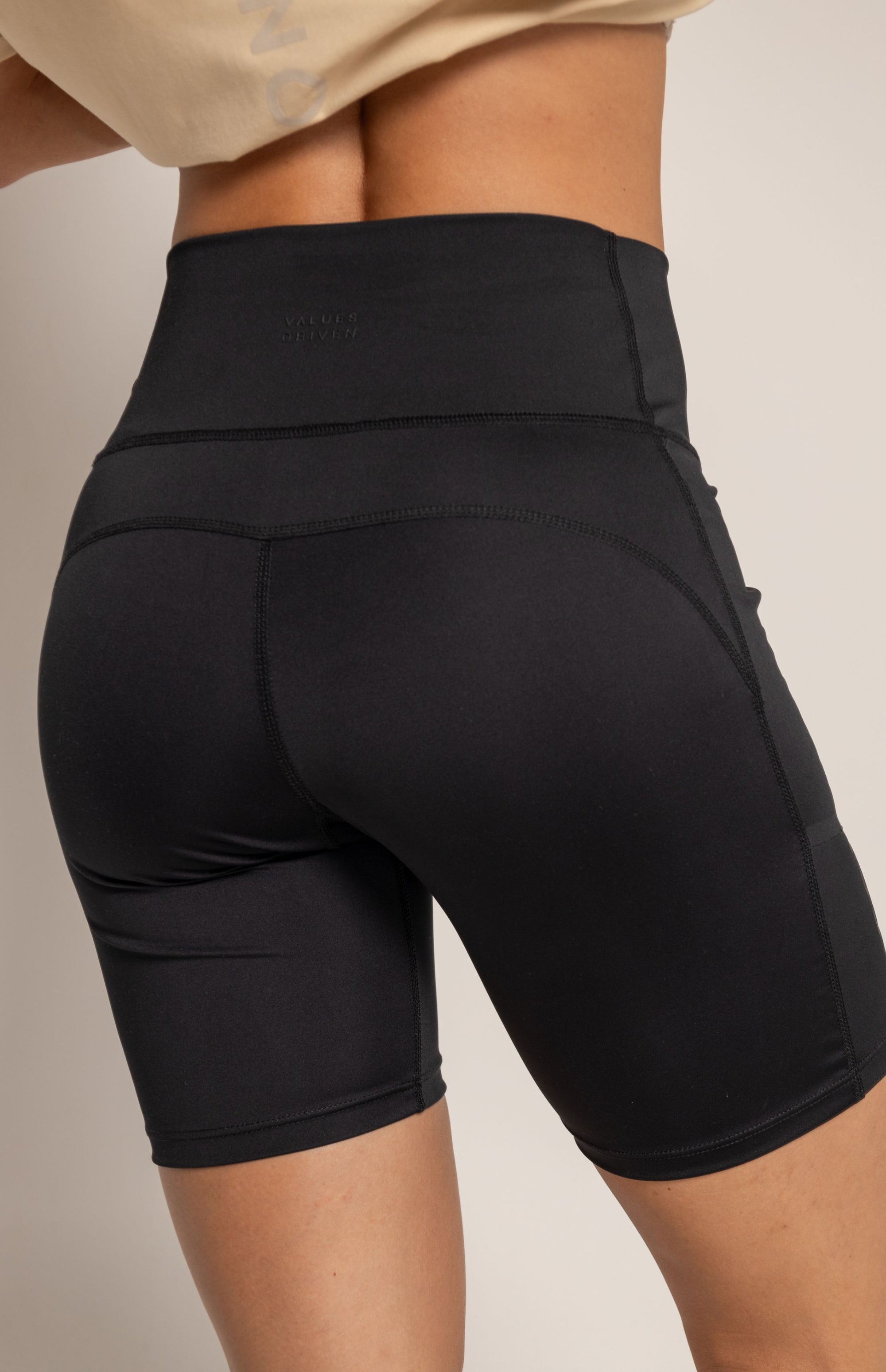 Resilience Biker Black