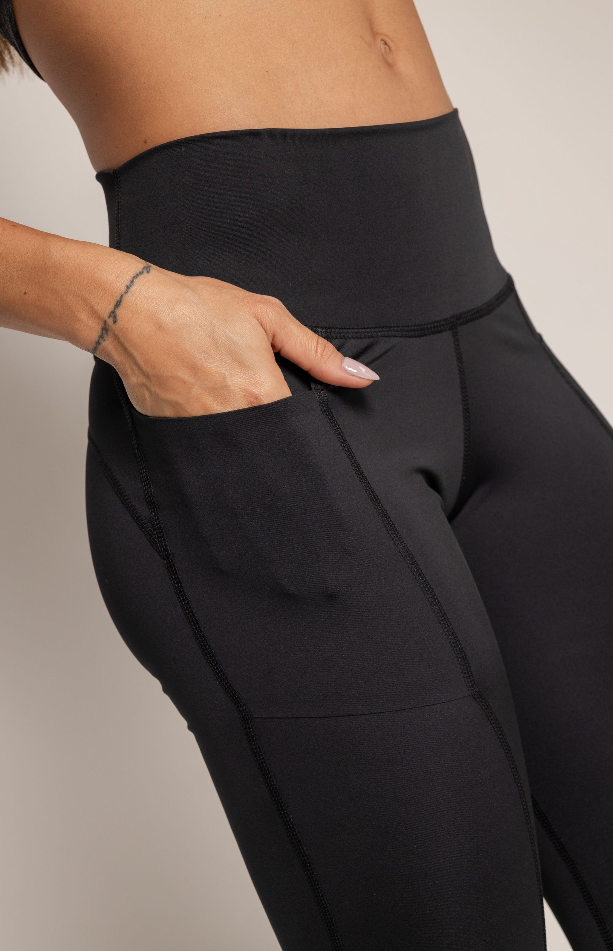Resilience Leggings Black