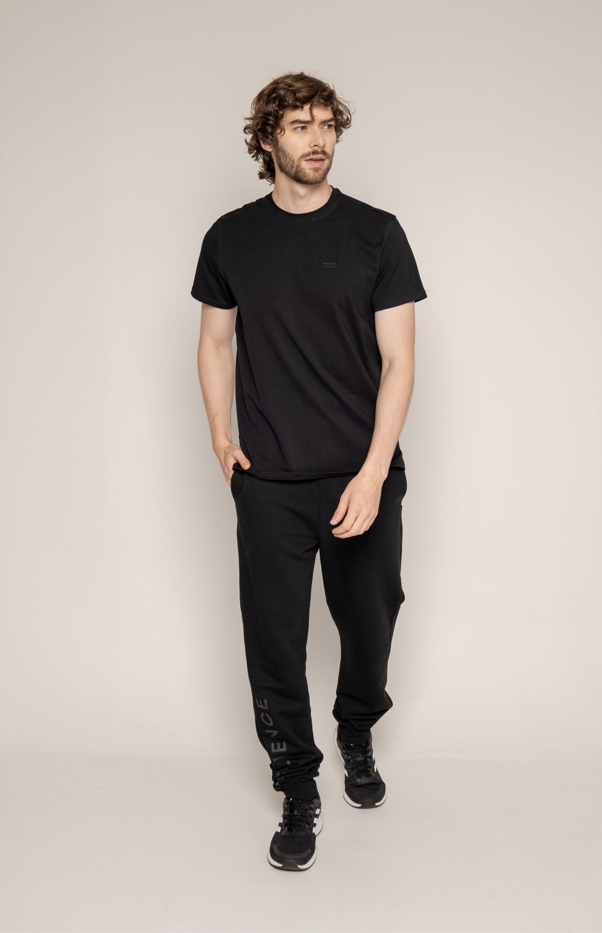 Resilience T-Shirt Black