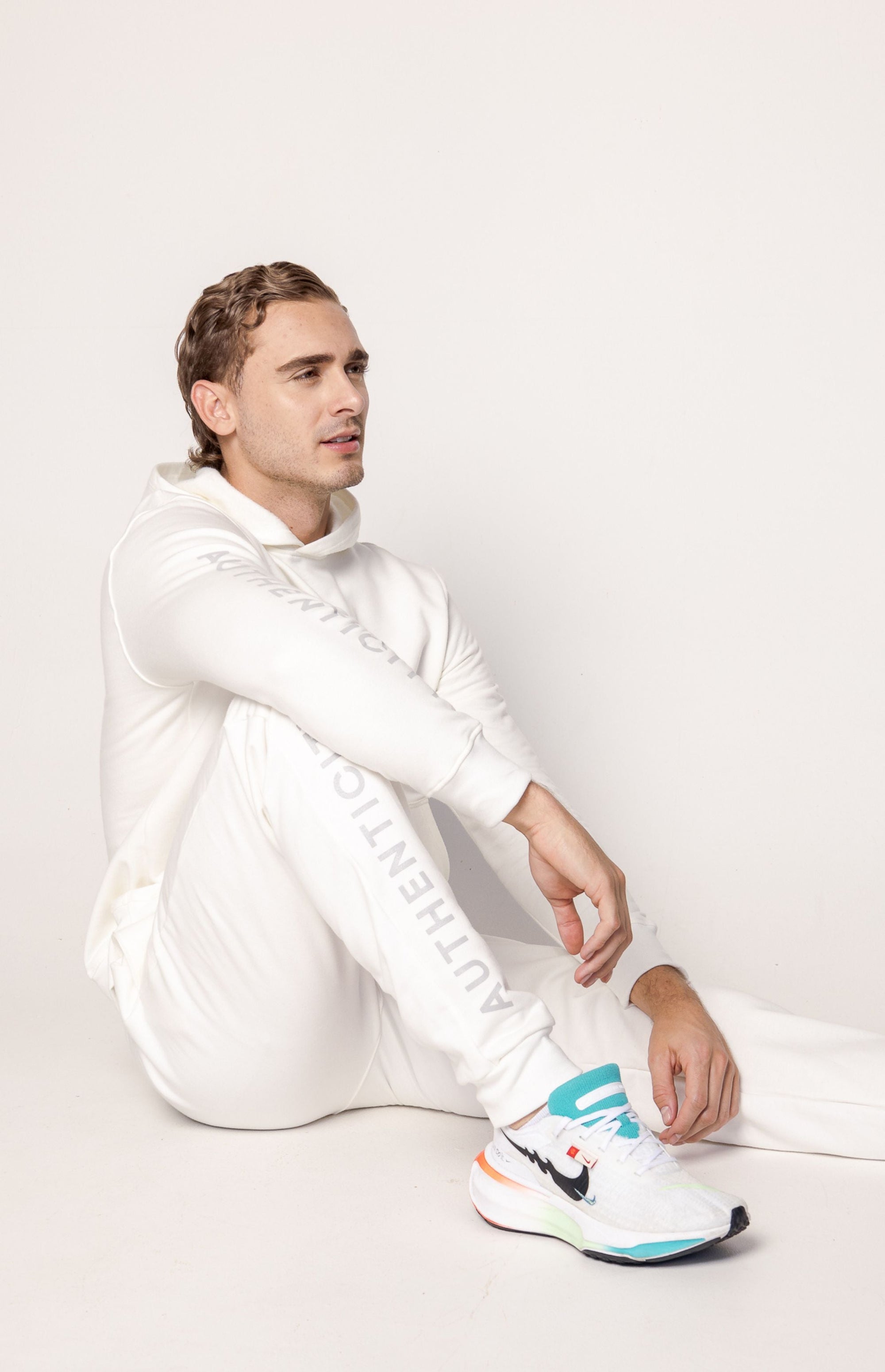 Authenticity Jogger Off-White