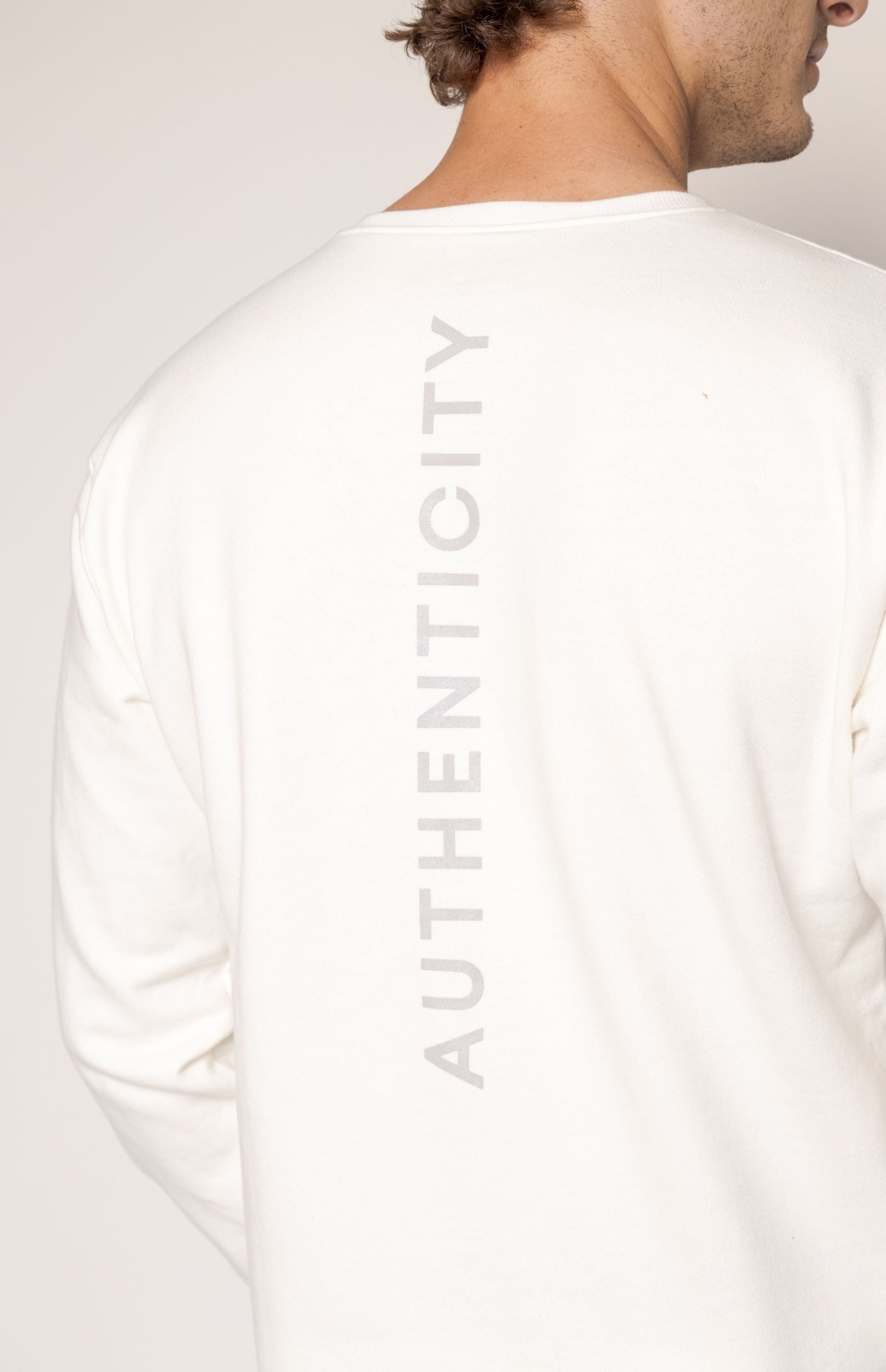 Authenticity Crewneck Off-White