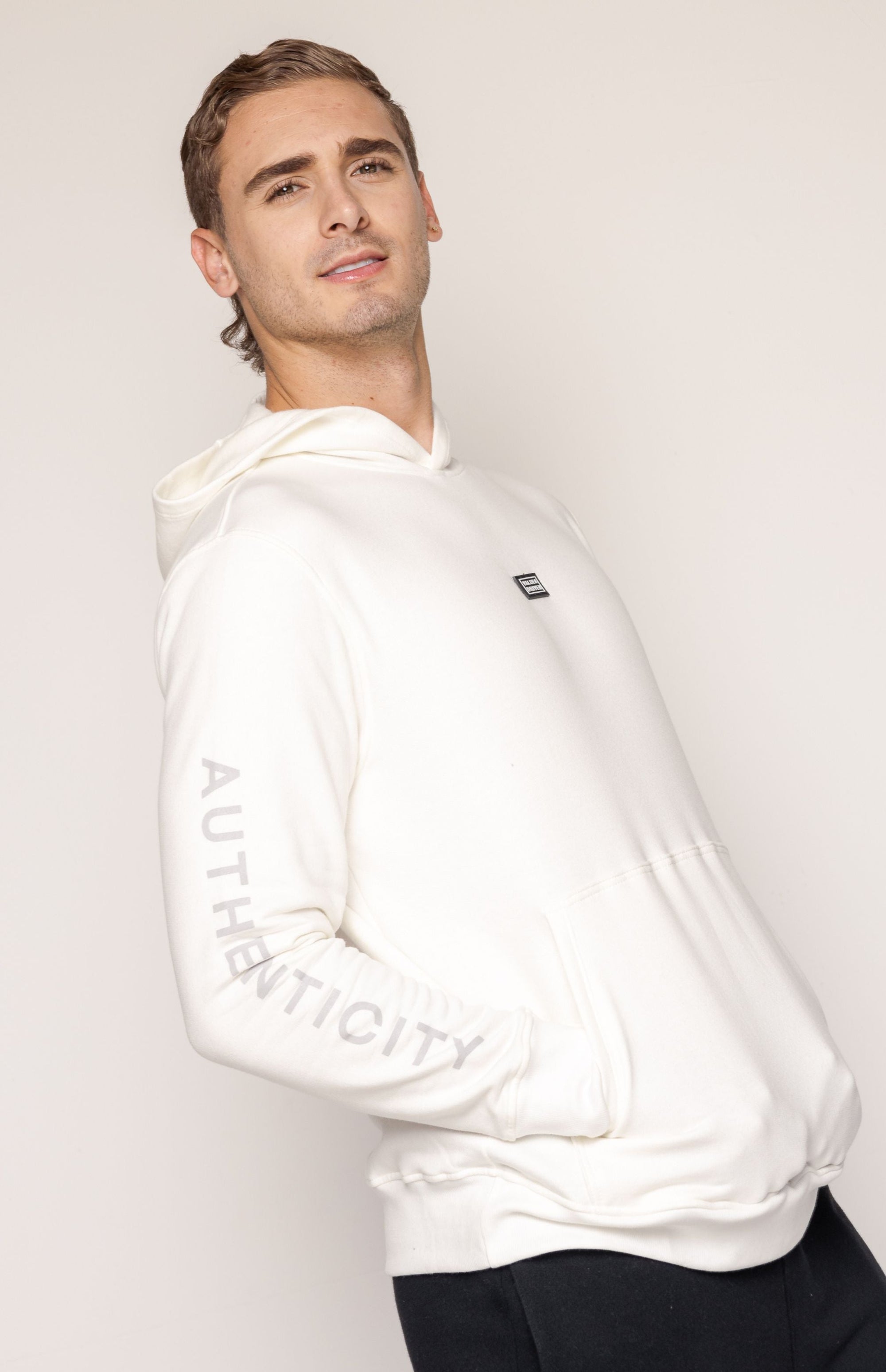Authenticity Hoodie Off-White