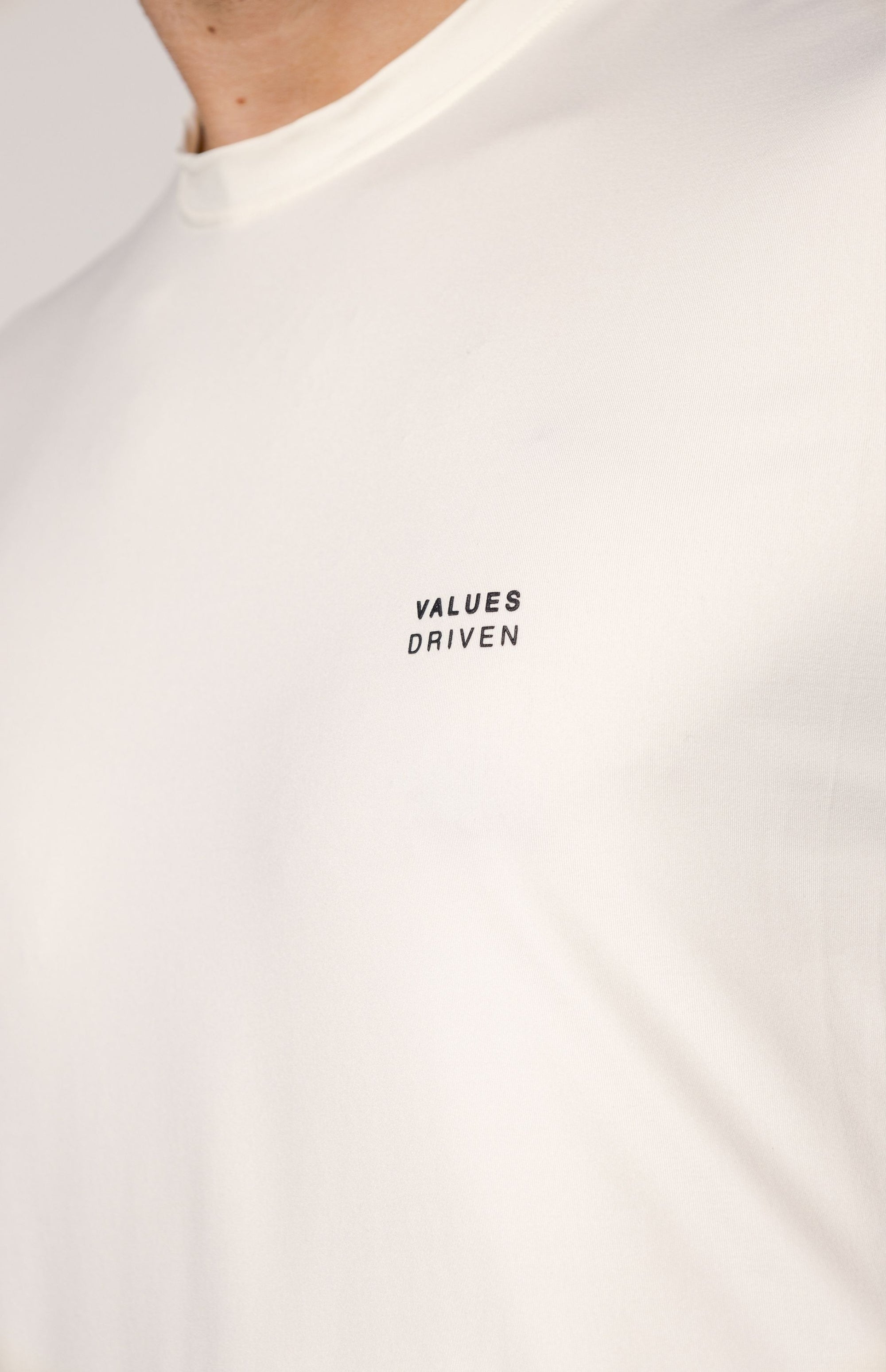 Authenticity Performance Tee Off-White