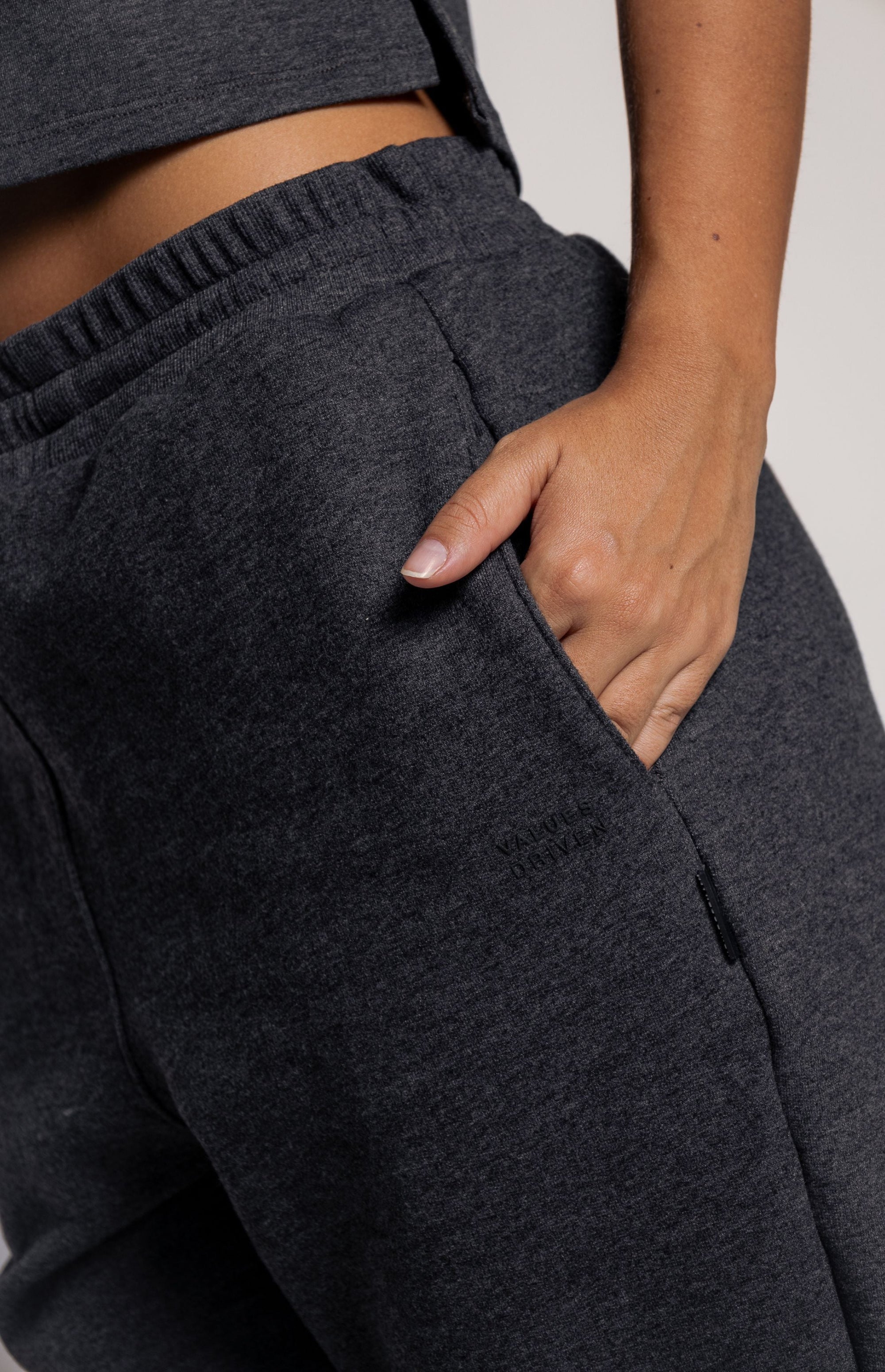 Discipline Jogger Gray
