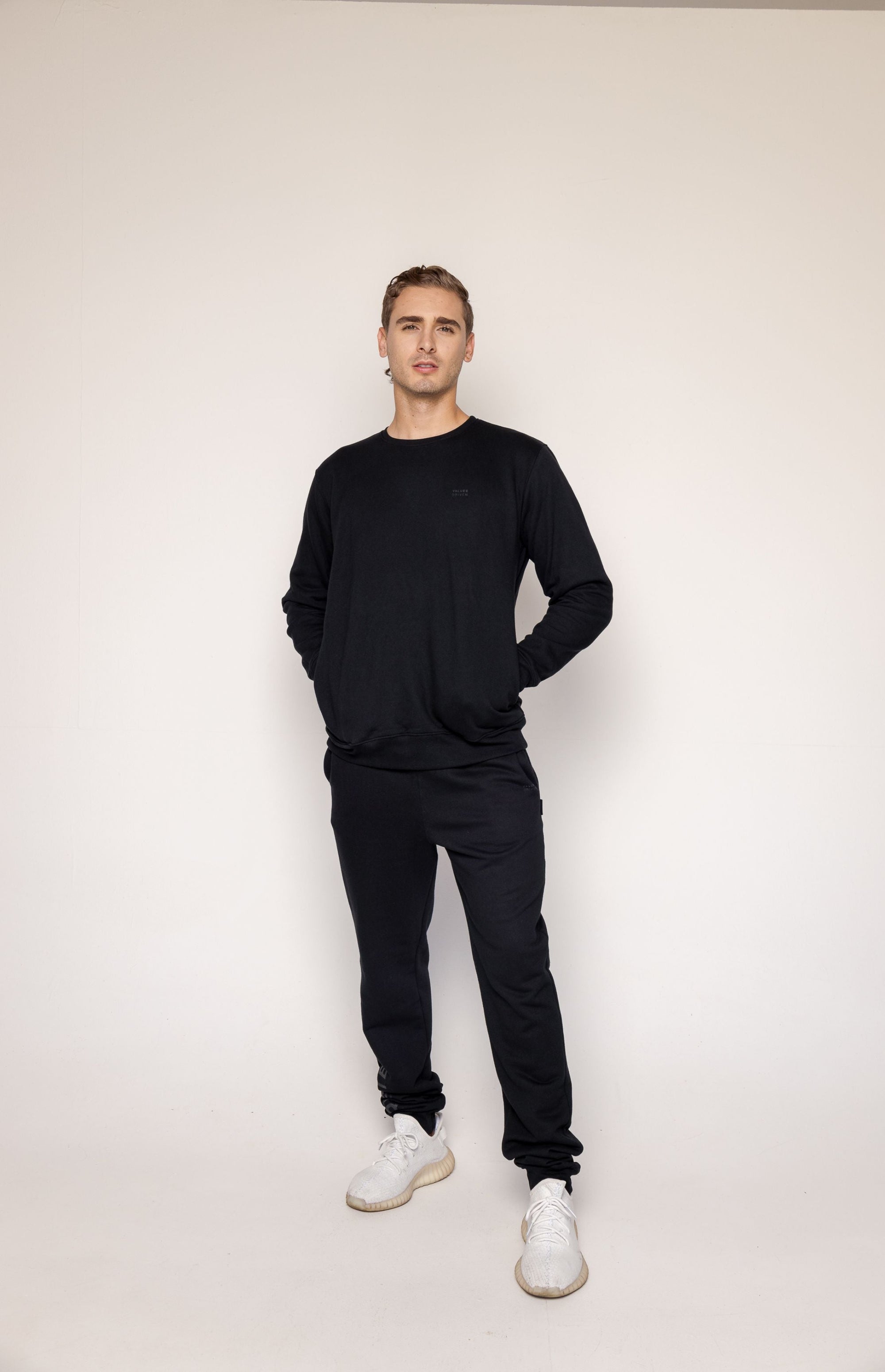 Resilience Jogger Black