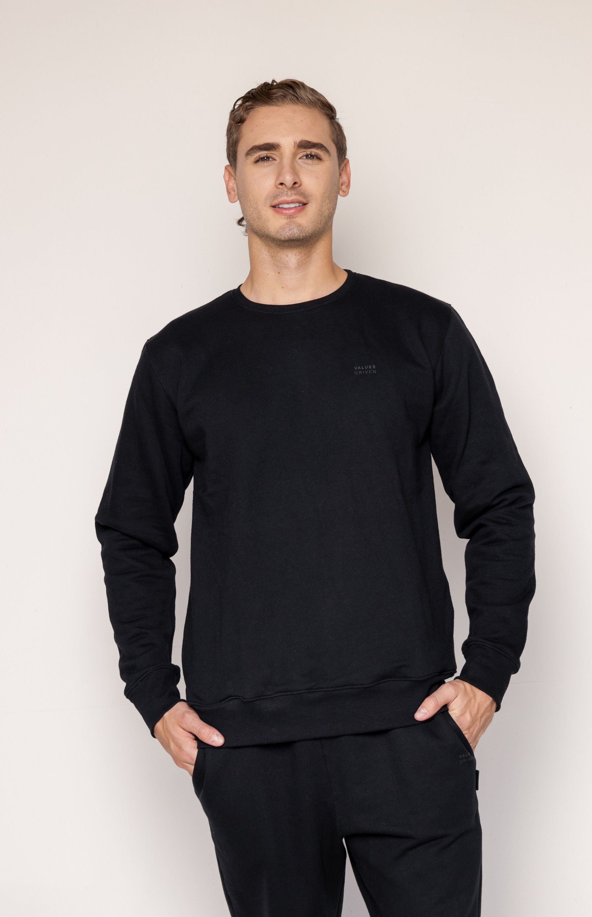 Resilience Crewneck Black
