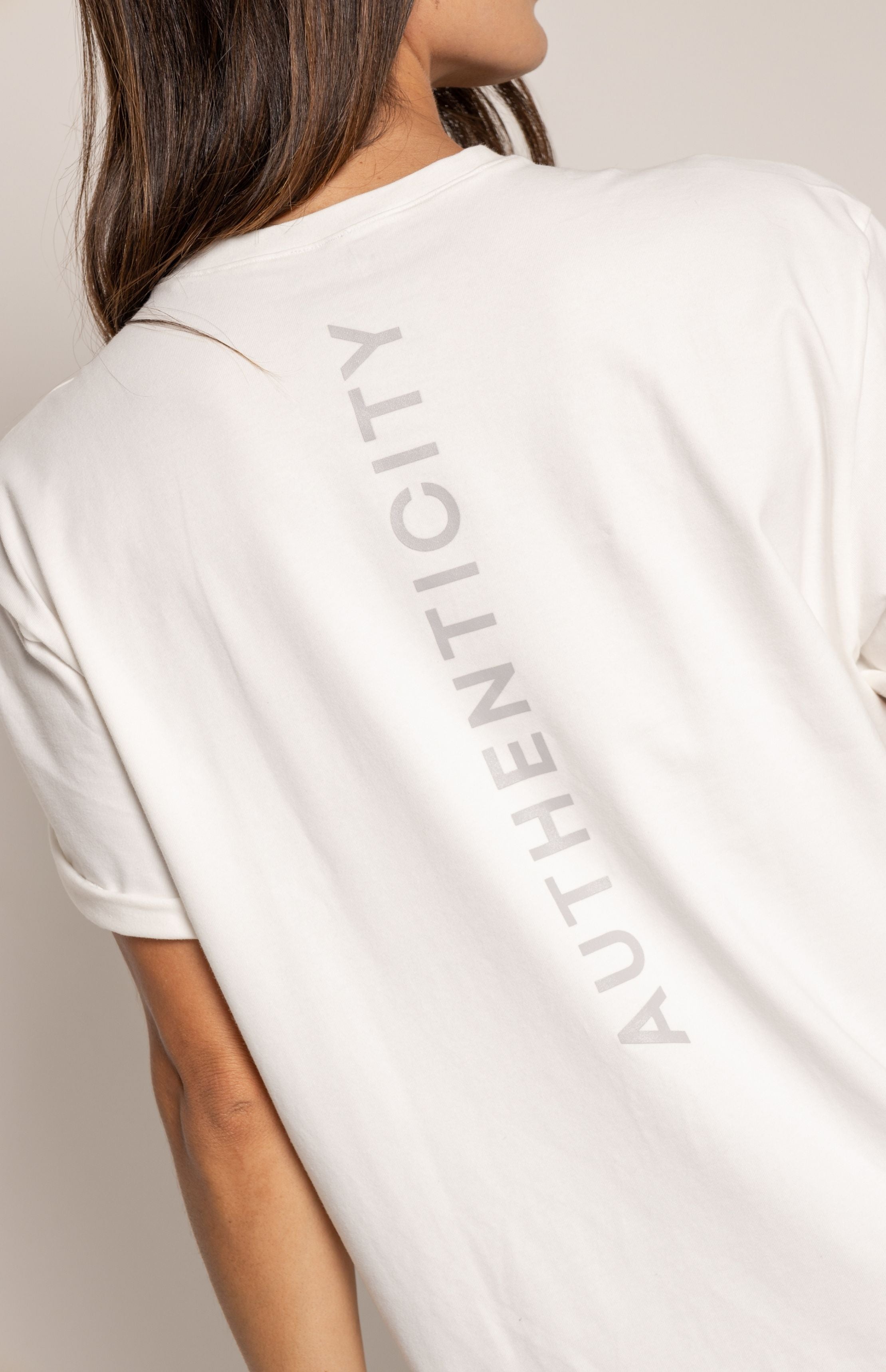 Authenticity T-Shirt Offwhite – Values Driven