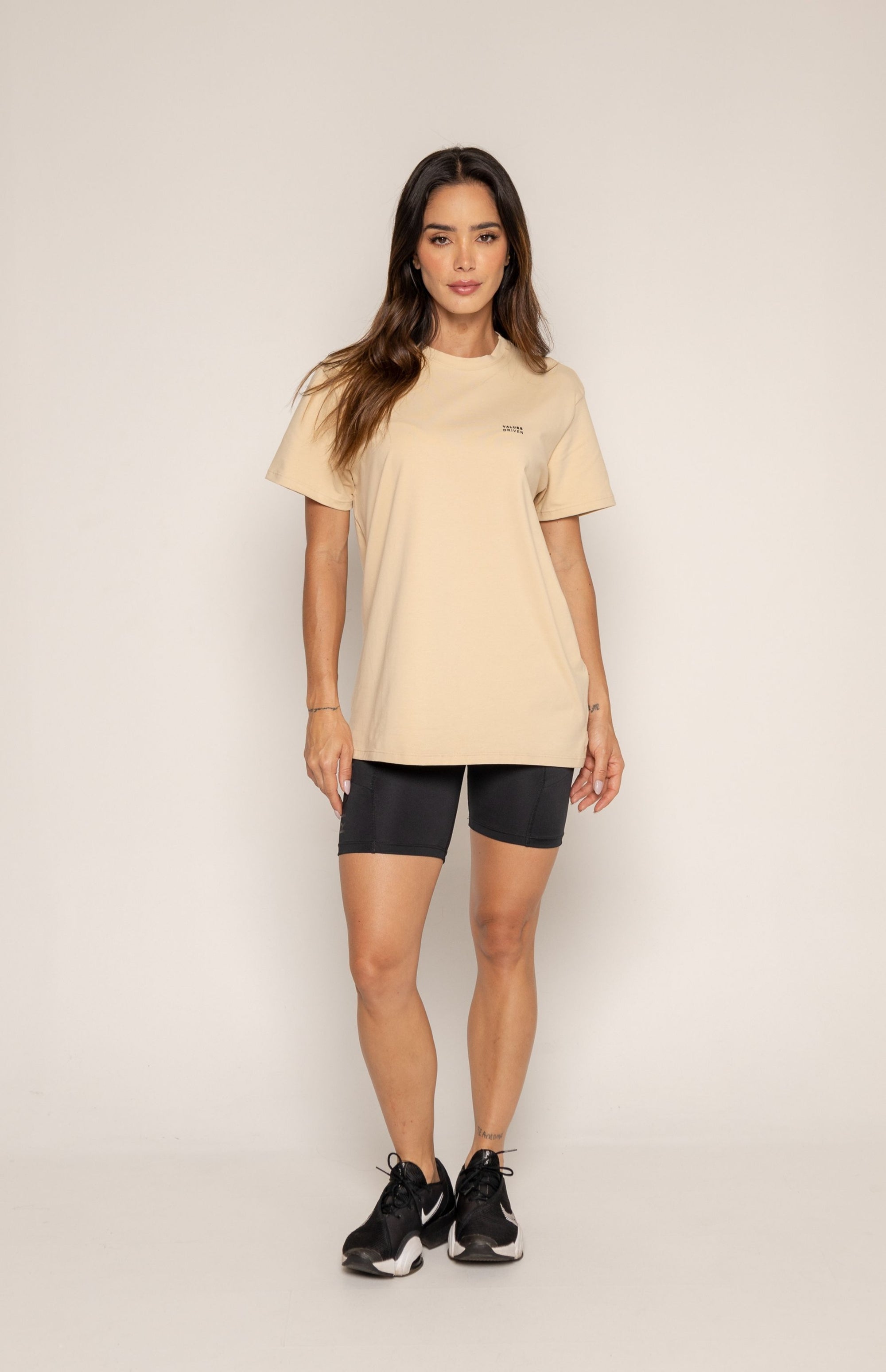 Consistency T-shirt Beige