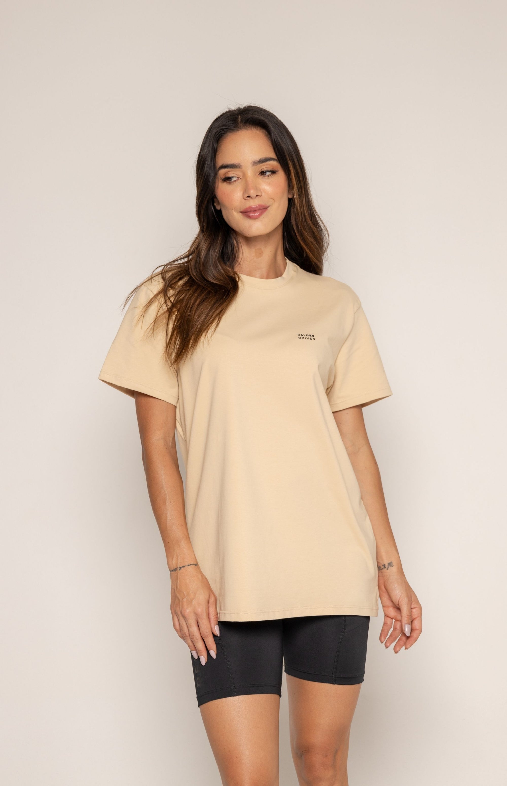 Consistency T-shirt Beige