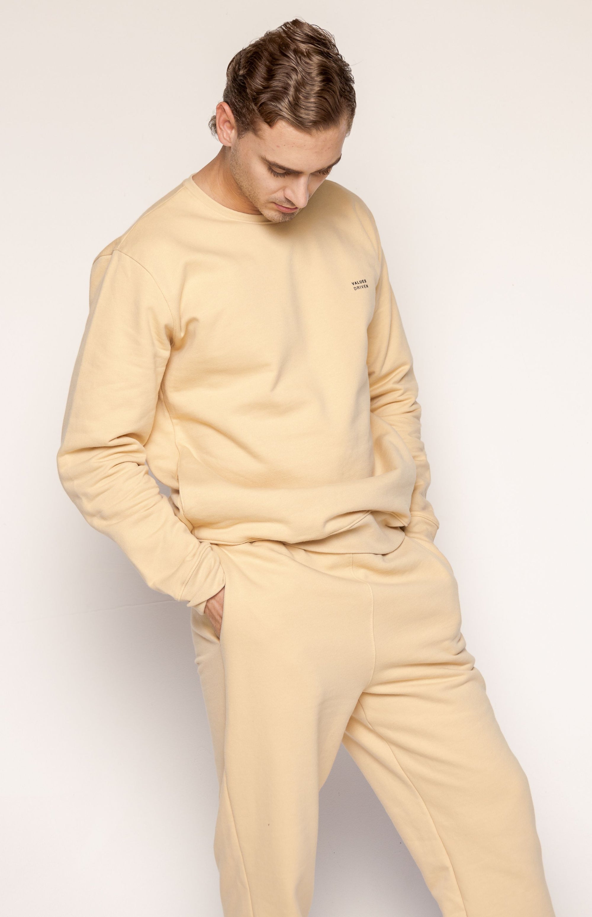 Consistency Jogger Beige