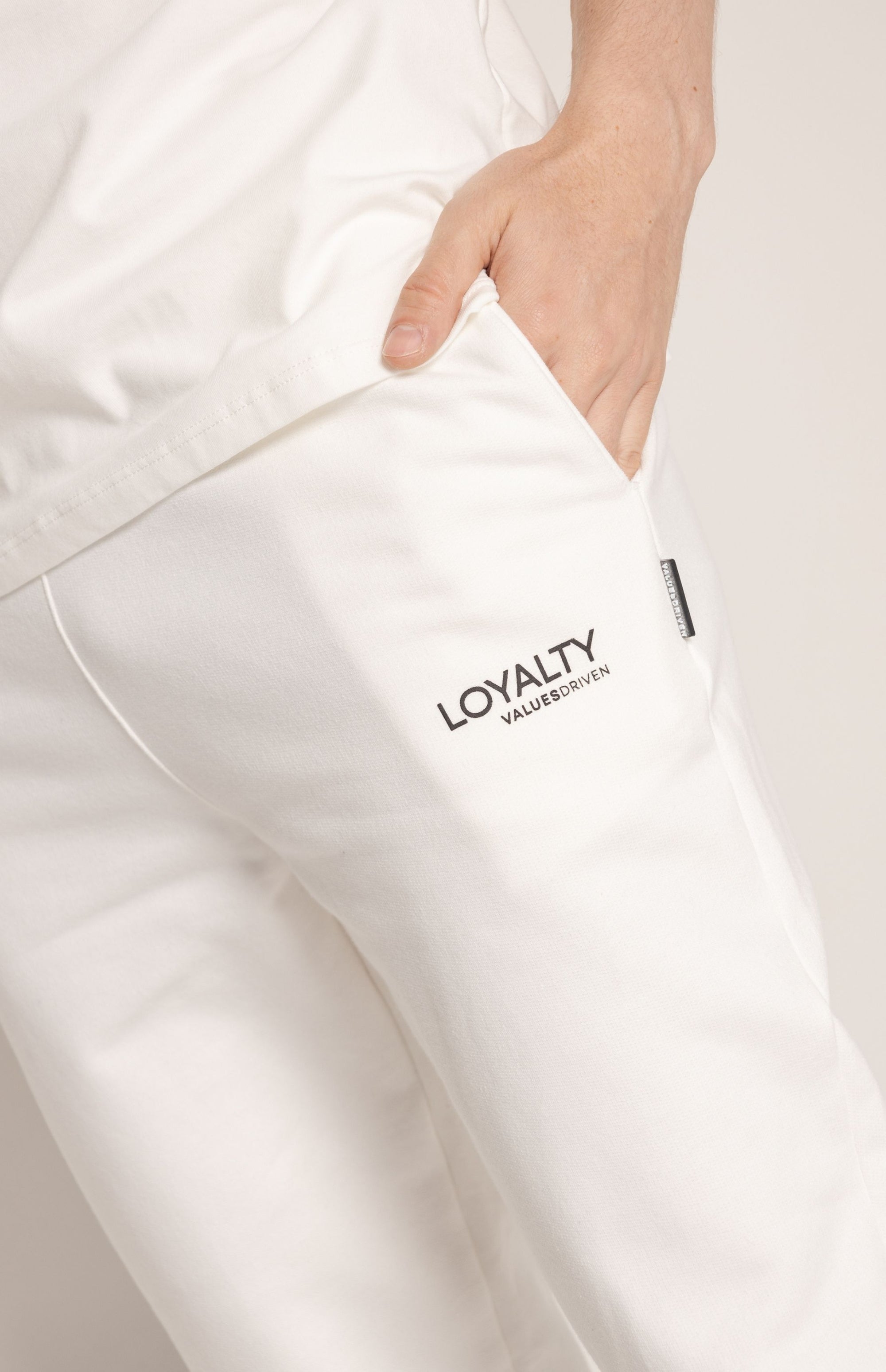 Loyalty Jogger Off-White