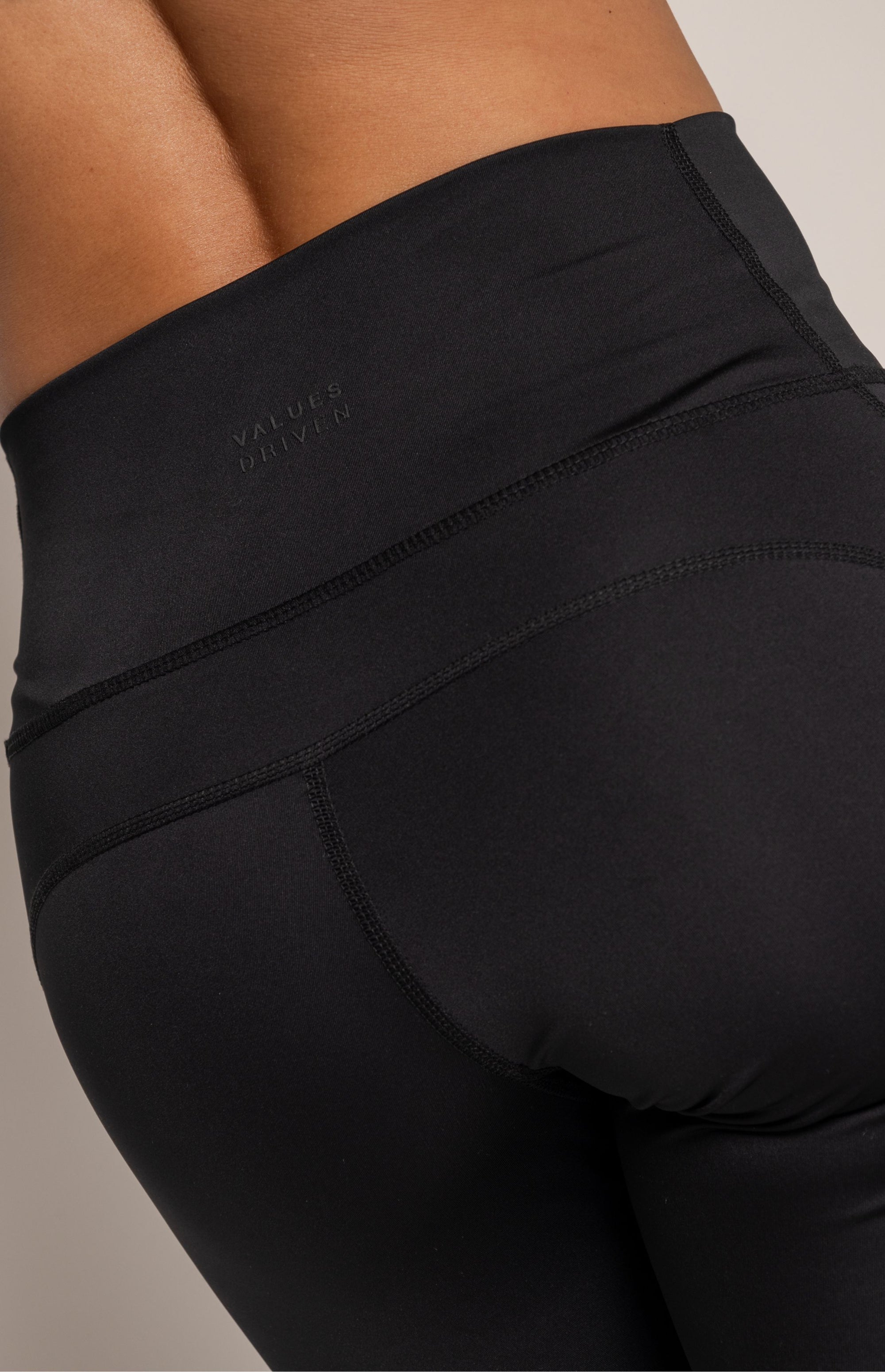 Resilience Leggings Black